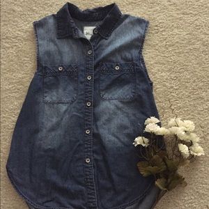 Sleeveless Denim w/ White Lace Top